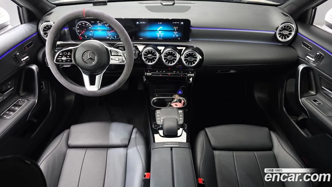 Mercedes-Benz A-Class — фото 7