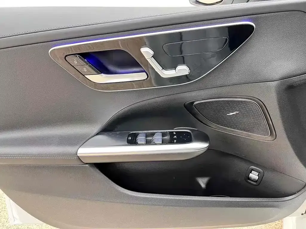 Mercedes-Benz C-Class 2023 из CN, фото 8