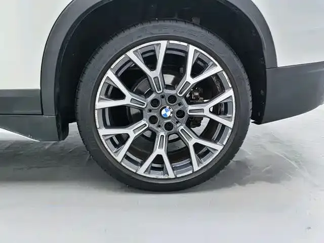 BMW X1 — фото 3