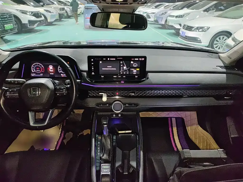 Honda Accord 2023 из CN, фото 10