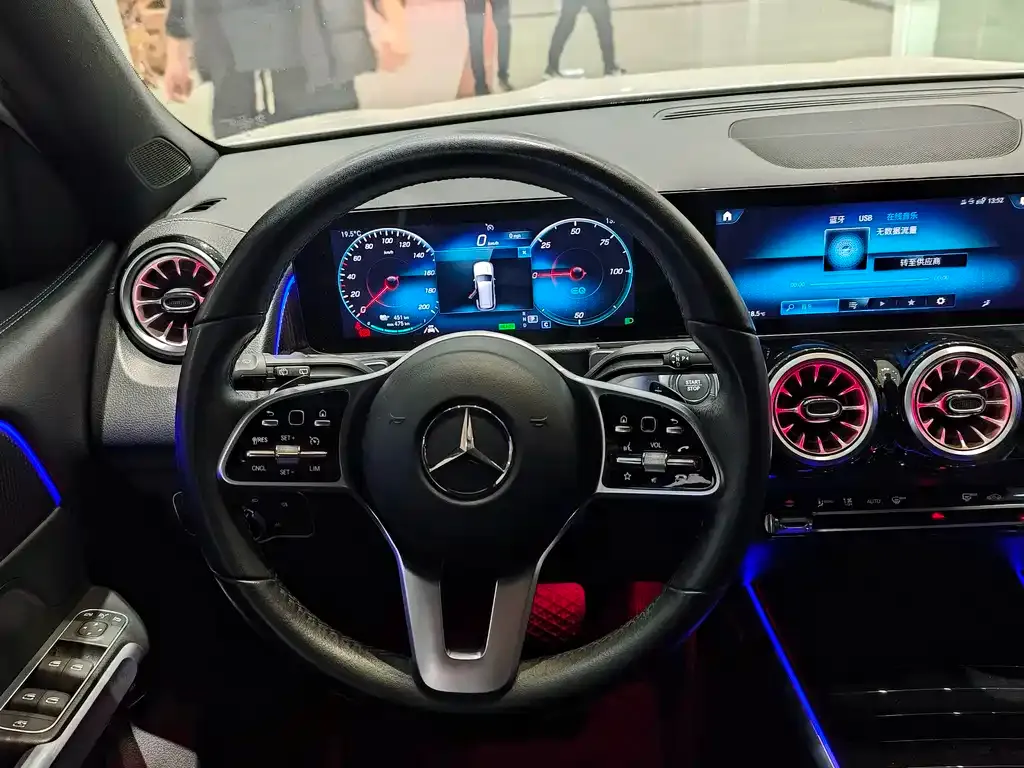 Mercedes-Benz EQB 2023 из CN, фото 8