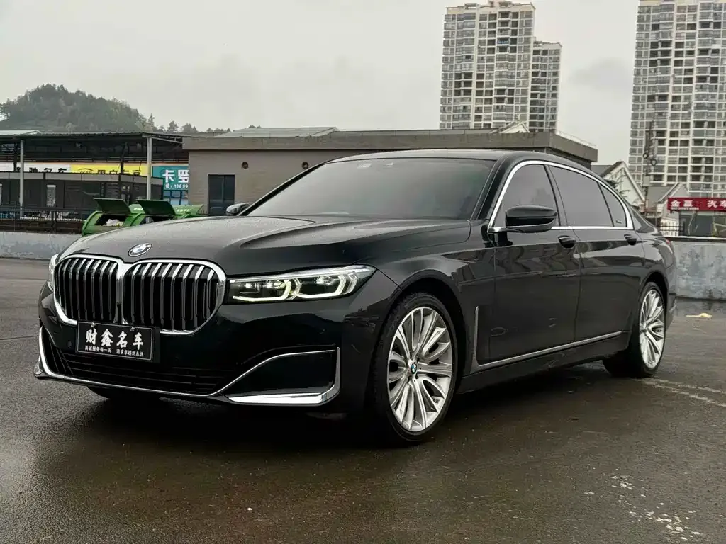 BMW 7 Series 2021 из CN, фото 1