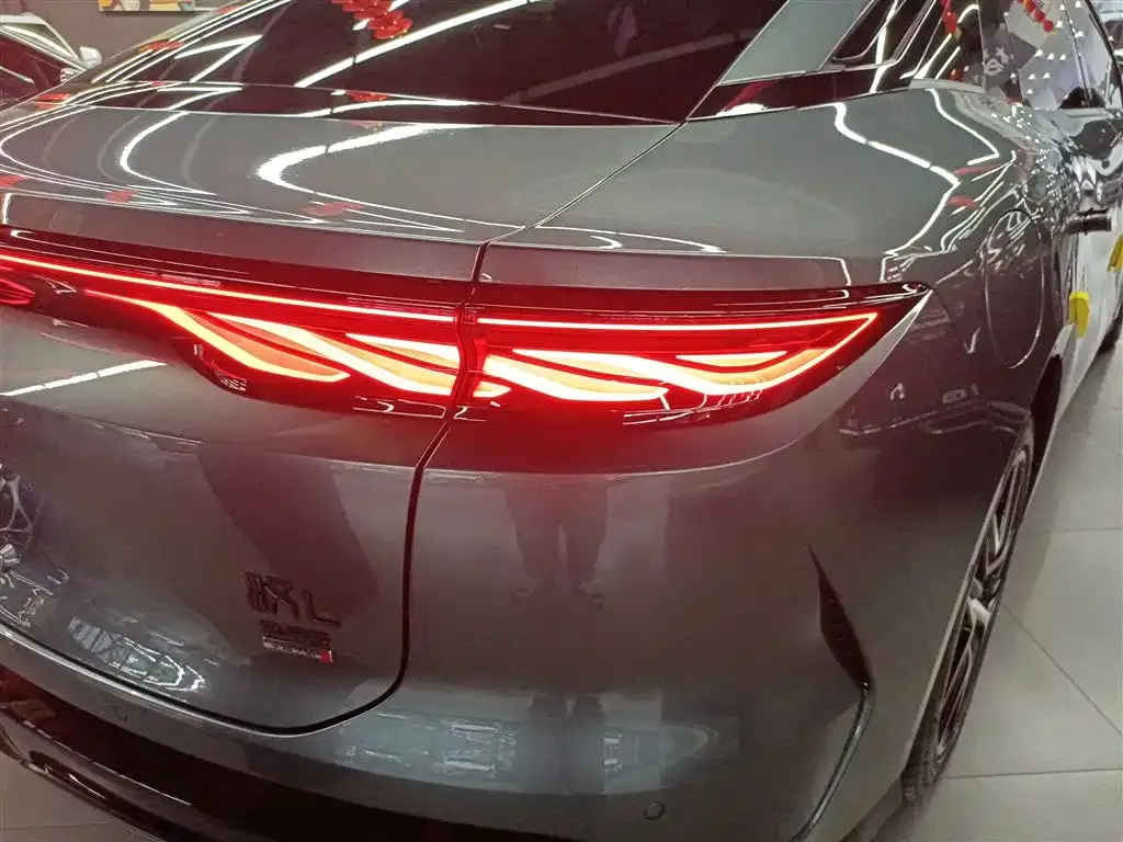 BYD Han L 2025 из CN, фото 8