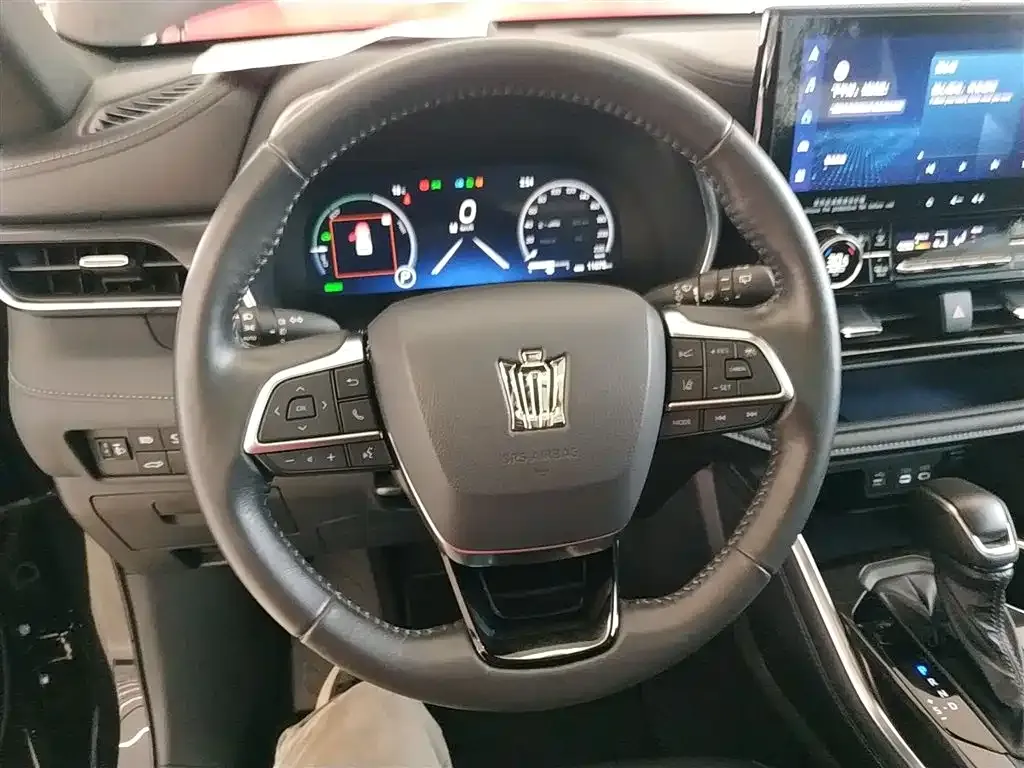 Toyota Crown Kluger — фото 3