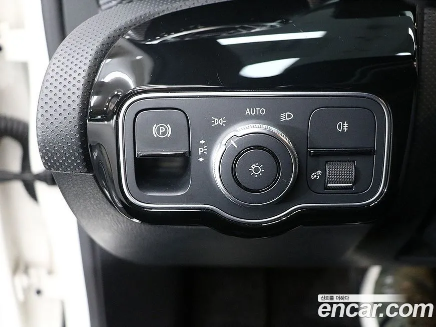 Mercedes-Benz A-Class — фото 10
