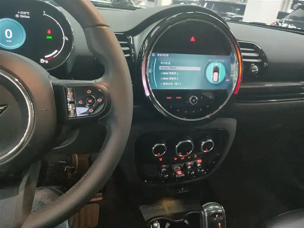 [object Object] Mini Clubman 2023 из CN, фото 10