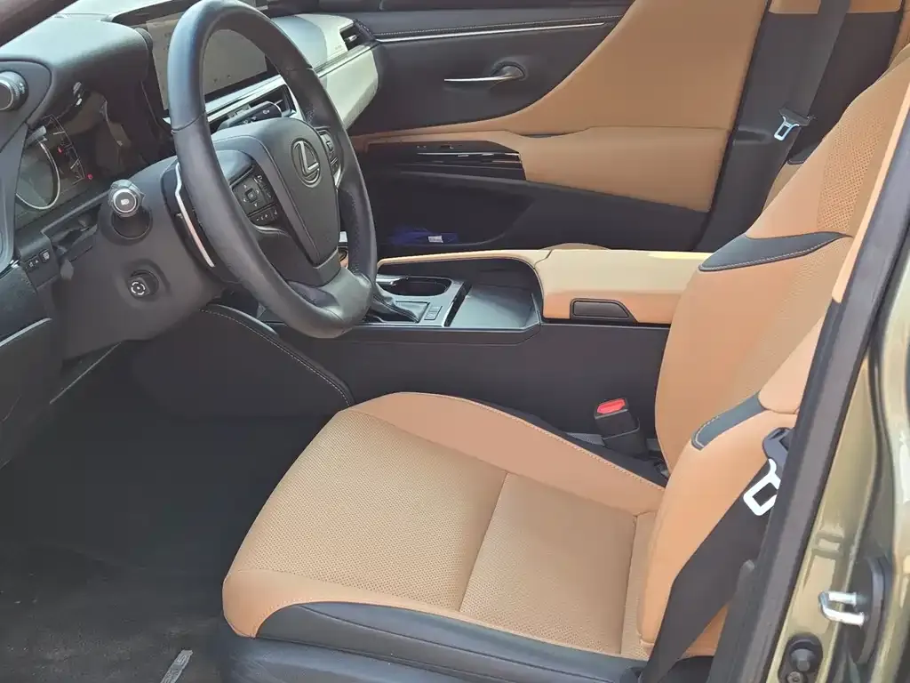 Lexus ES 2023 из CN, фото 4