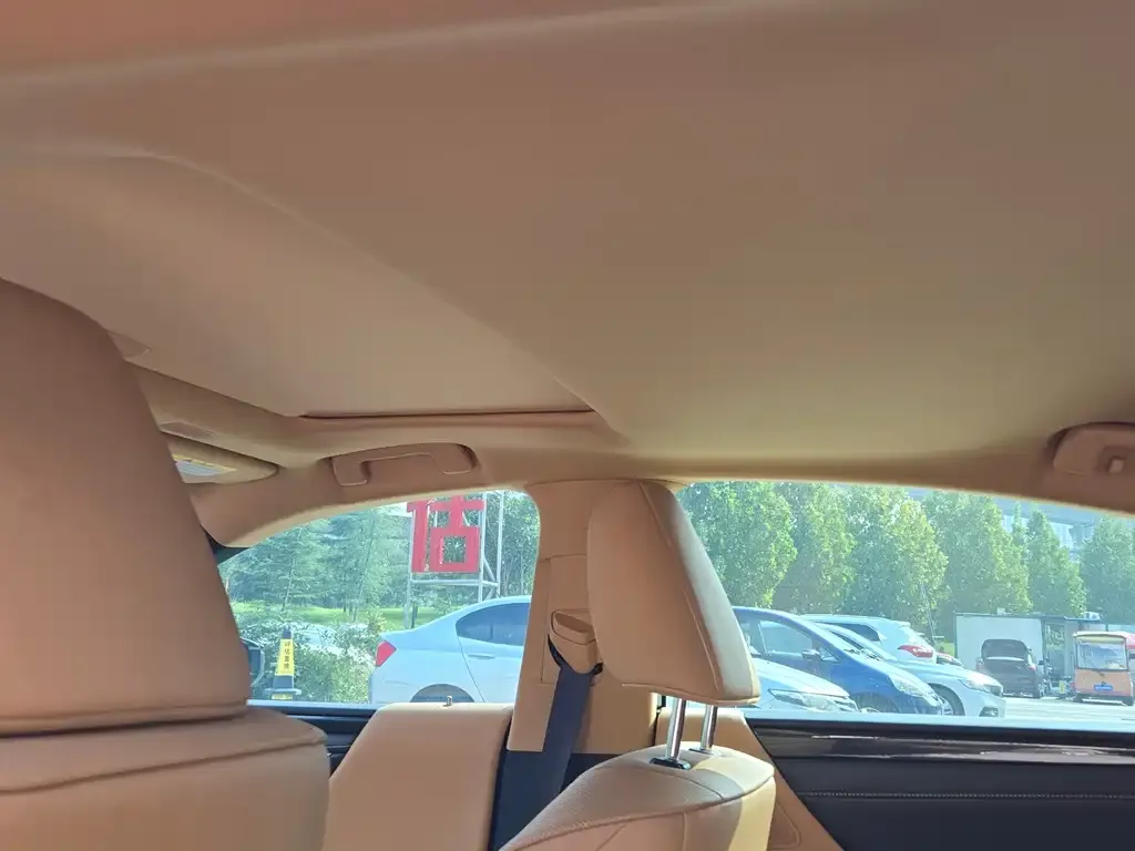 Lexus ES 2023 из CN, фото 8