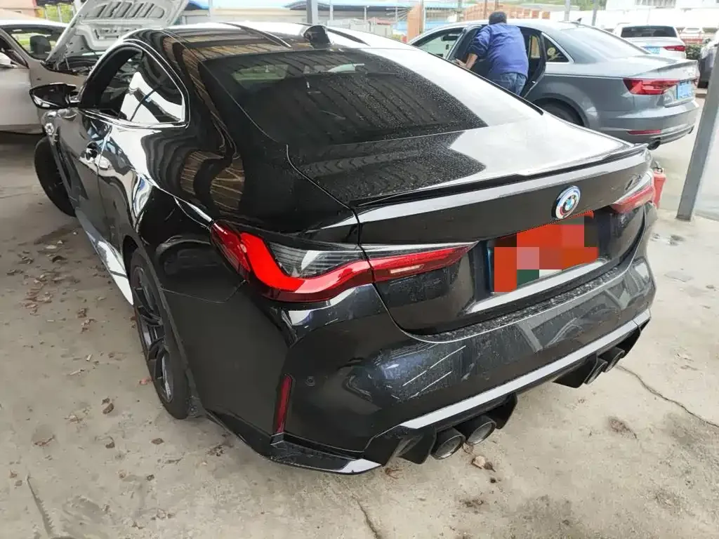 BMW M4 2023 из CN, фото 8