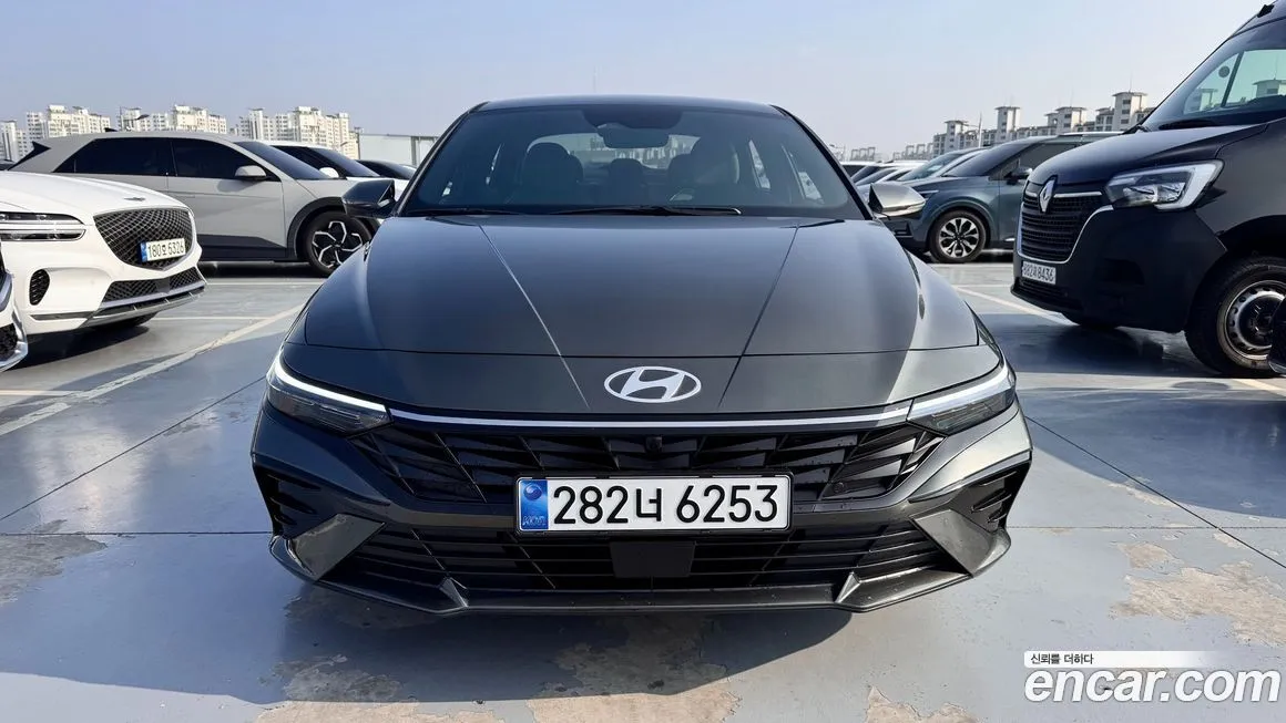 Hyundai AVANTE — фото 3