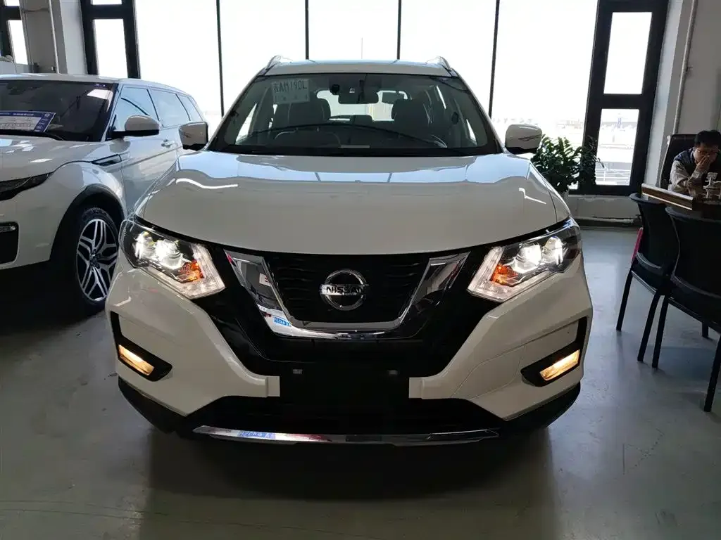 Nissan X-Trail — фото 3