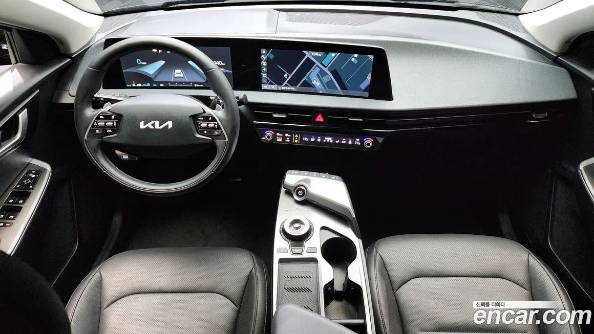 Kia EV6 — фото 7