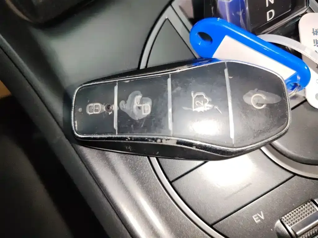 BYD Seal 05 DM-i — фото 9