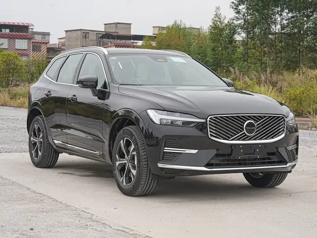 Volvo XC60 — фото 3