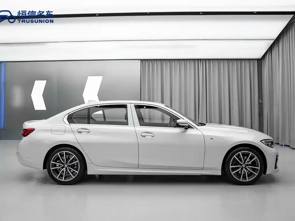 BMW 3 Series — фото 7