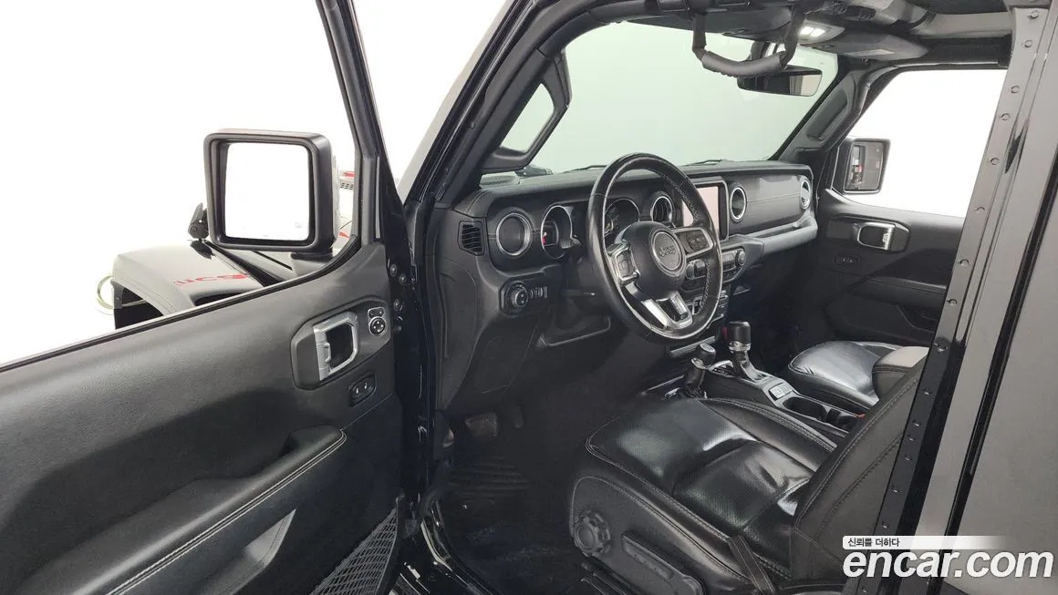 Jeep Wrangler 2021 из KR, фото 10