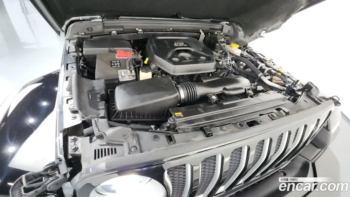 Jeep Wrangler 2021 из KR, фото 6