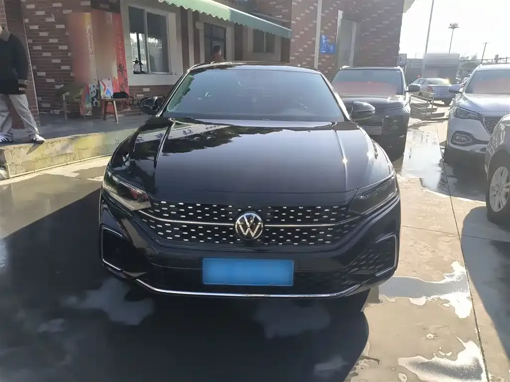 Volkswagen Passat 2024 из CN, фото 3