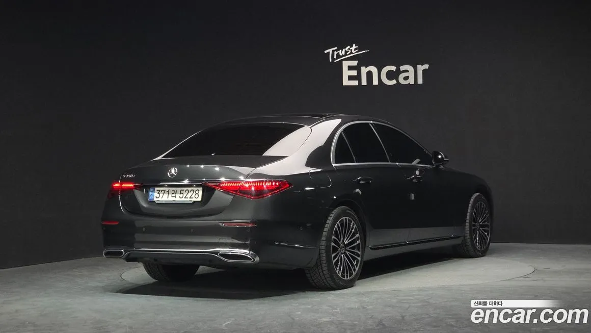Mercedes-Benz S-Class — фото 2