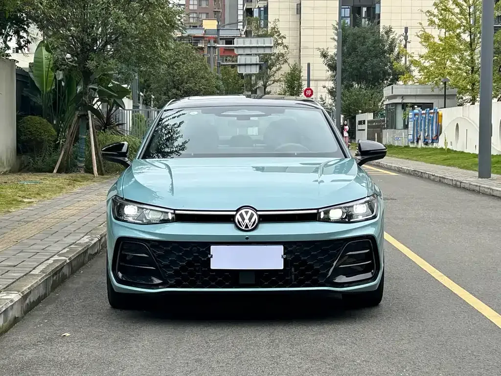 Volkswagen Passat — фото 2