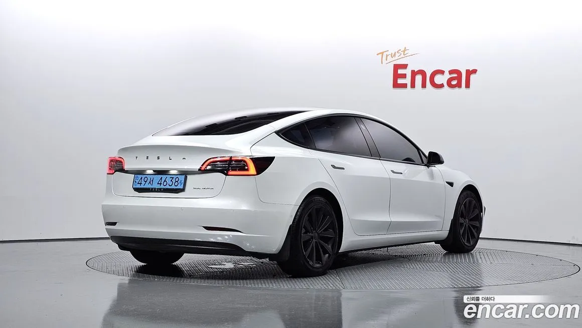 Tesla Model 3 2021 из KR, фото 2