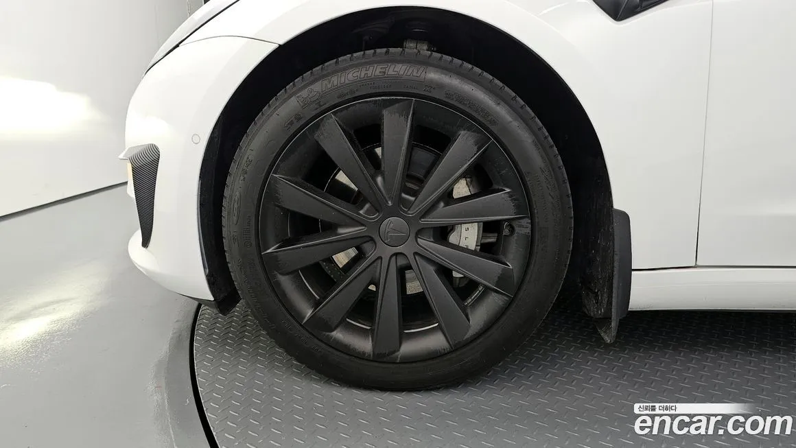 Tesla Model 3 2021 из KR, фото 5