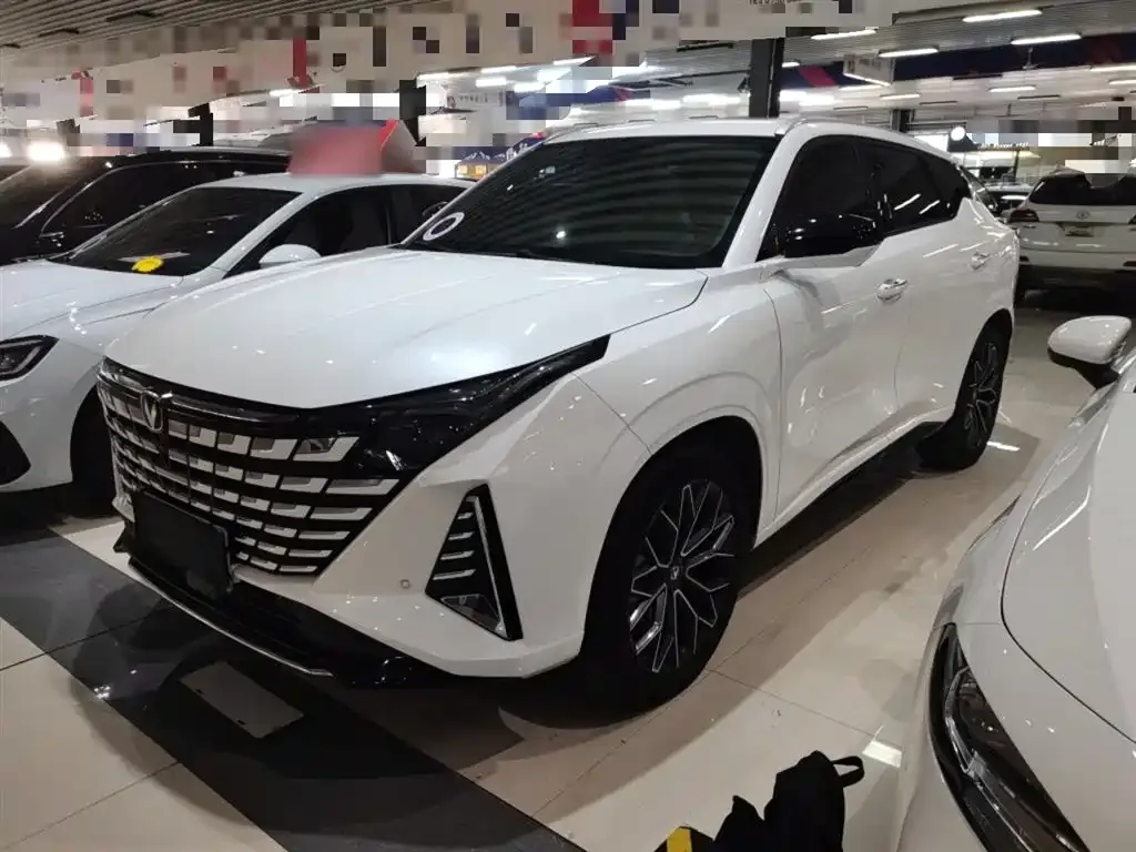 Changan UNI-Z 2025 из CN, фото 2