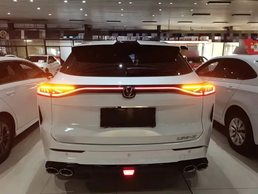 Changan UNI-Z 2025 из CN, фото 6