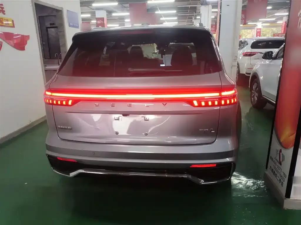 Geely Xingyue L — фото 6
