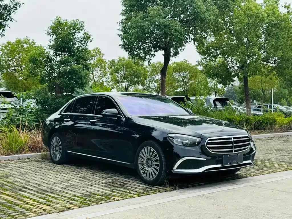 Mercedes-Benz E-Class 2023 из CN, фото 2
