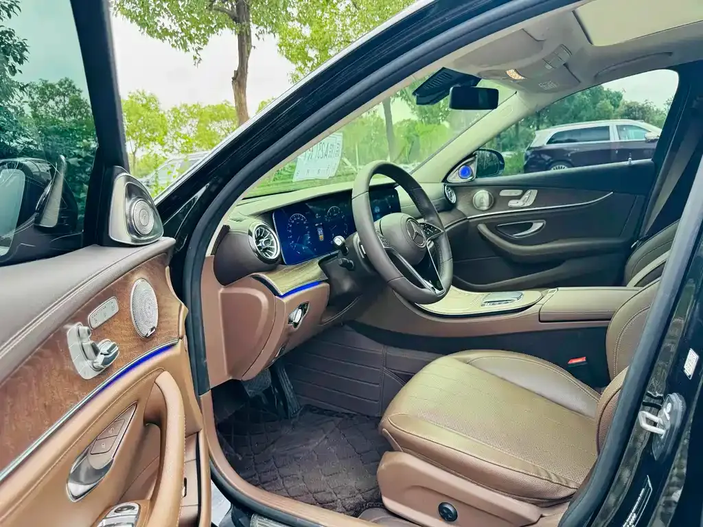 Mercedes-Benz E-Class 2023 из CN, фото 9