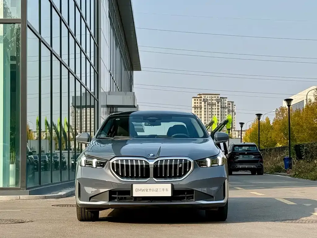 BMW i5 2024 из CN, фото 4