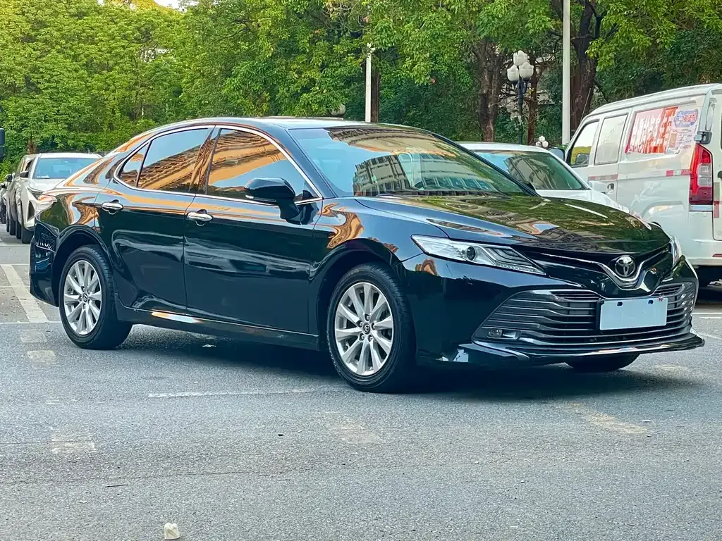 Toyota Camry 2021 из CN, фото 3