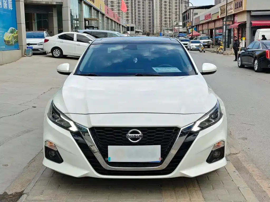Nissan Teana 2021 из CN, фото 2