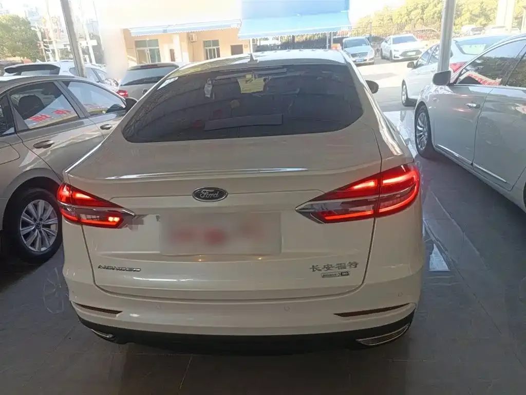 Ford Mondeo 2021 из CN, фото 6