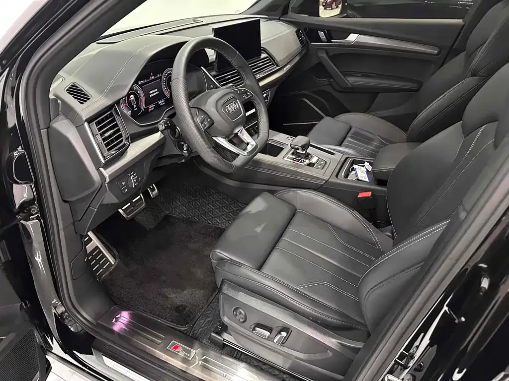 Audi Q5L 2024 из CN, фото 5