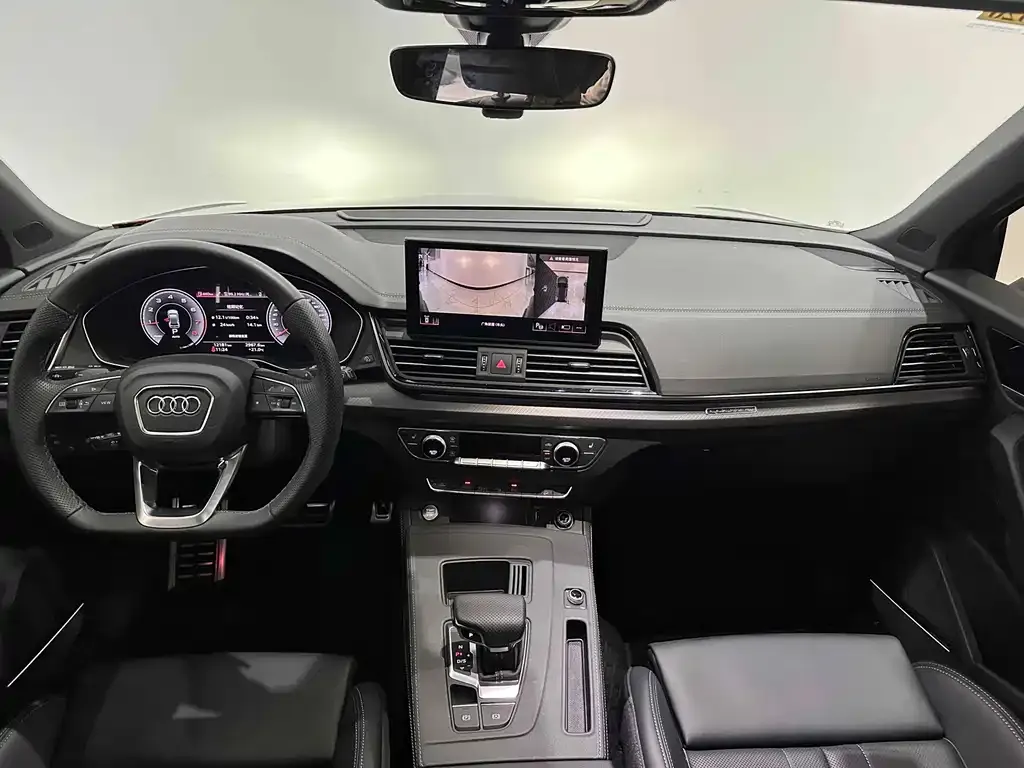 Audi Q5L 2024 из CN, фото 7