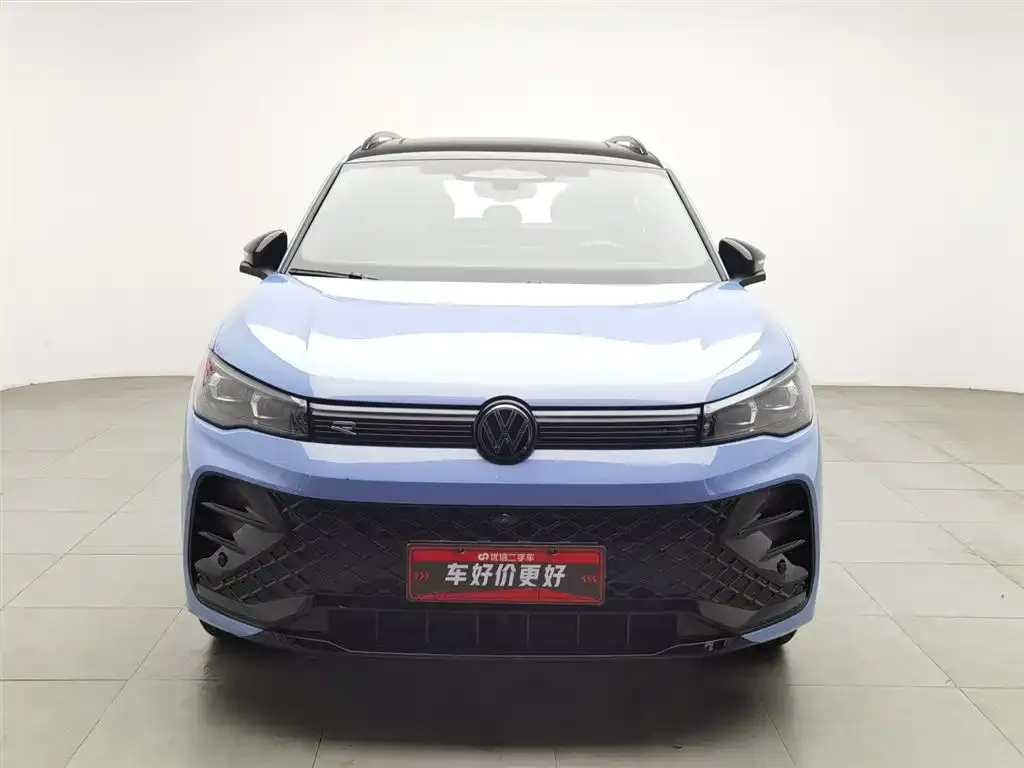 Volkswagen Tiguan L 2024 из CN, фото 3