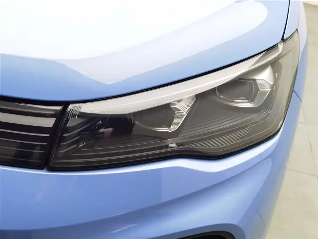 Volkswagen Tiguan L 2024 из CN, фото 7