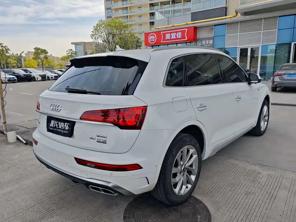 Audi Q5L 2021 из CN, фото 8