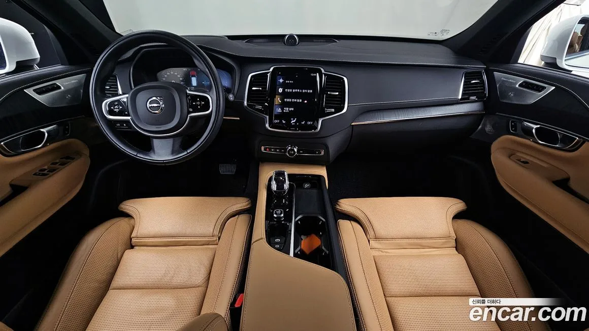 Volvo XC90 2022 из KR, фото 7