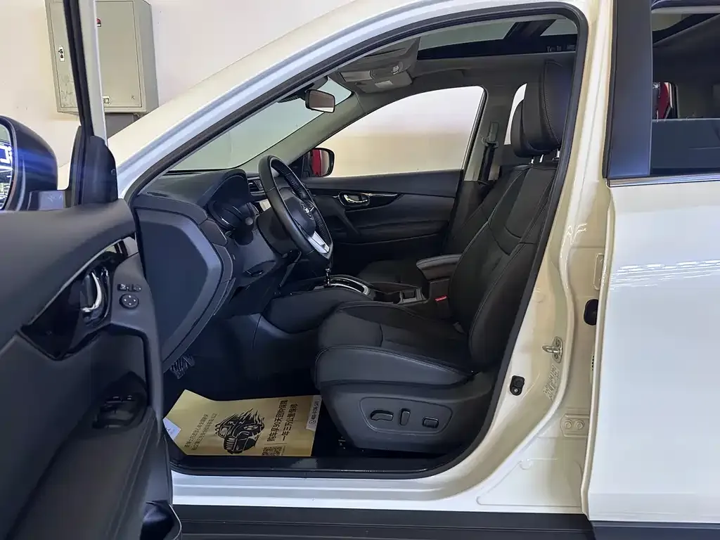 Nissan X-Trail 2024 из CN, фото 4