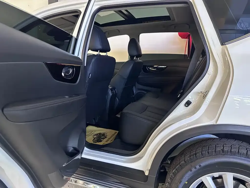 Nissan X-Trail 2024 из CN, фото 5