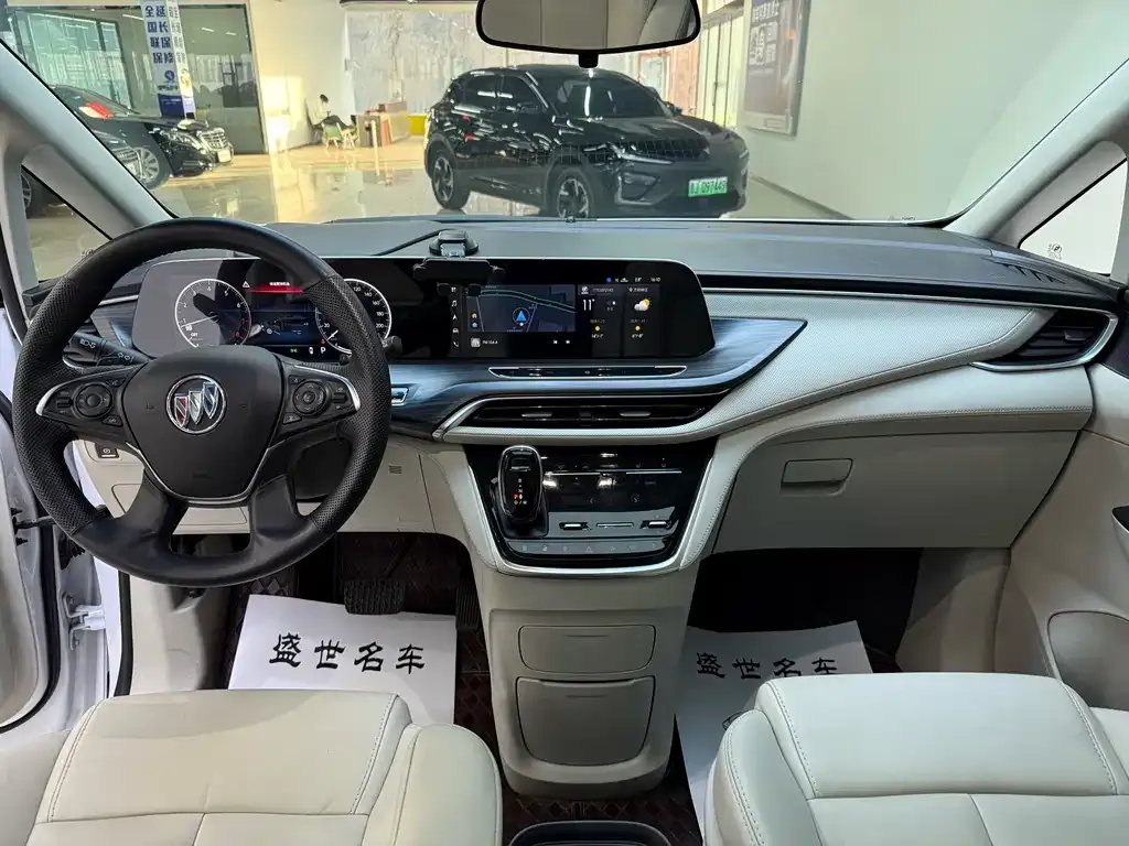 Buick GL8 2023 из CN, фото 6