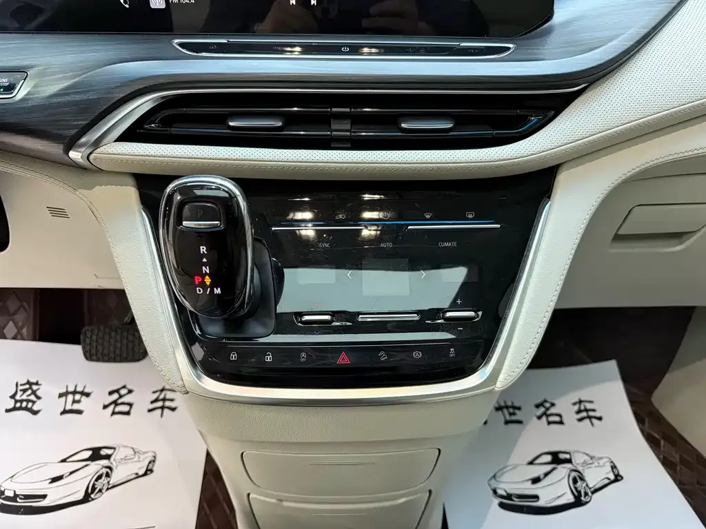 Buick GL8 2023 из CN, фото 8