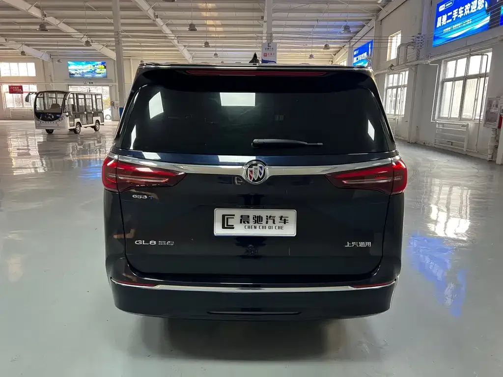 Buick GL8 2023 из CN, фото 5