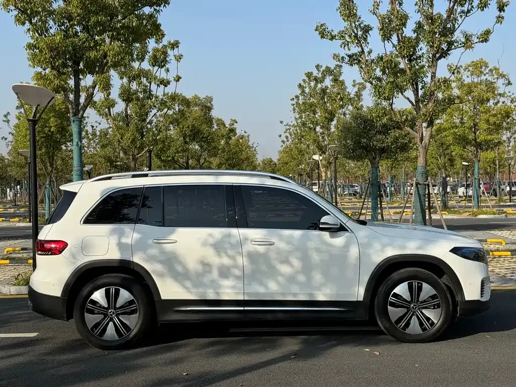 Mercedes-Benz EQB 2024 из CN, фото 4