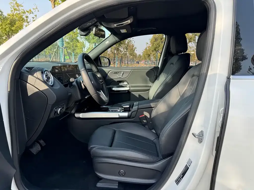 Mercedes-Benz EQB 2024 из CN, фото 9