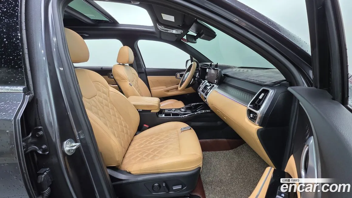 Kia Sorento — фото 10