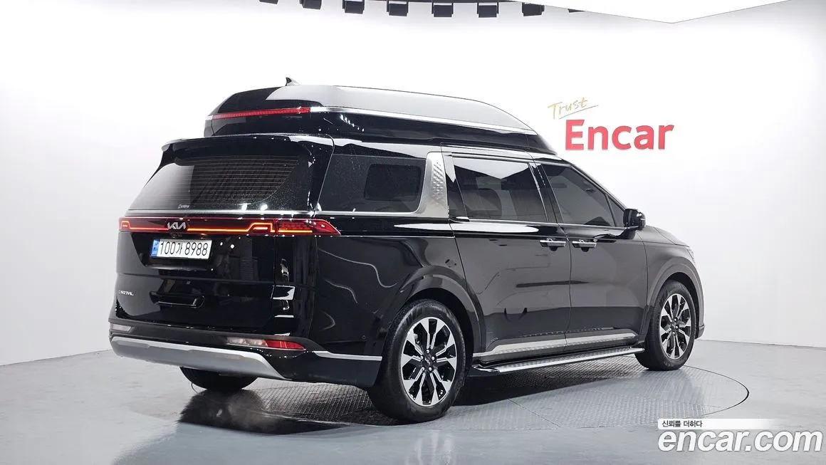 Kia Carnival — фото 2